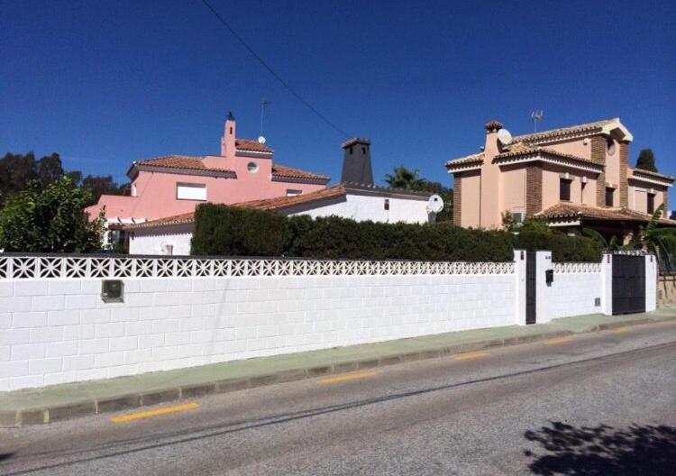 Chalet Palacio Valdes Villa Torremolinos Exterior photo